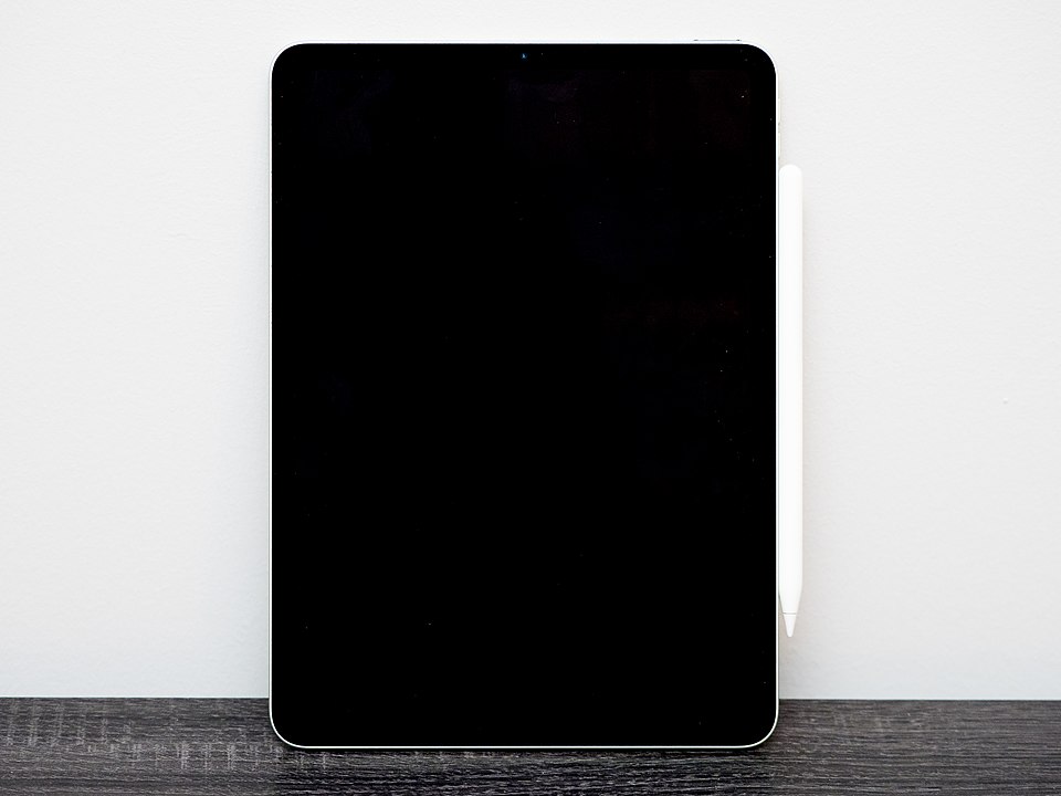 Apple iPad Air 13-inch tablet